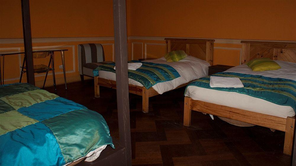 Happy House Hostel Santiago Luaran gambar